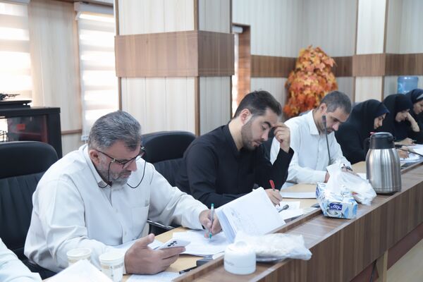 تصحیح اوراق آزمون موردکاوی داوطلبان استان تهران