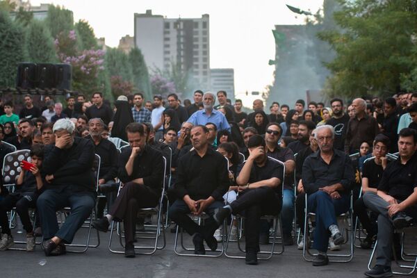 روضه مصور روز عاشورا همراه با مراسم خیمه‌سوزان در مشهد 