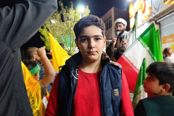 موکب آموزش و پرورش ناحیه یک کرمانشاه، نقطه عطف راهپیمایی شبانه شد