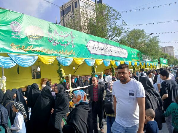 موکب بزرگ شرکت نان قدس رضوی در روز شریف ولادت امام رضا (ع)