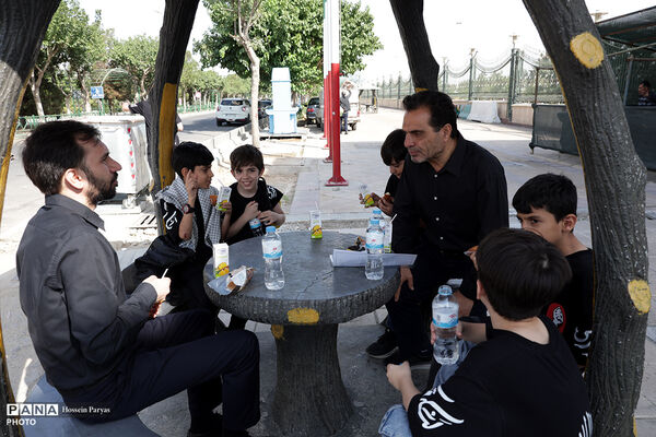 برگزاری همایش بزرگ جمع‌خوانی دانش‌آموزان با اجرای سرود و نوحه حماسی «باید برخاست»