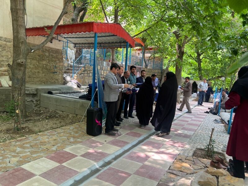 مراسم تجلیل از همکاران فعال حوزه پرورشی شهرستان‌های مانه و سملقان در بوم گردی زو علیا