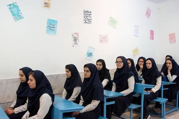 زبان قرآن،کلید فهم آیات الهی است