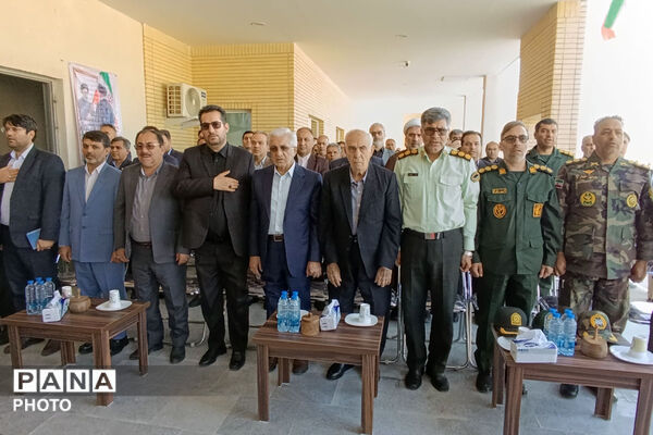 آیین زنگ سپاس معلم در هنرستان نور هل اتی حصار گرمخان