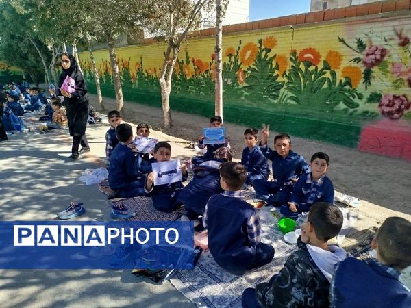 صبحانه سلامت در مدرسه مبین شهرستان شیروان