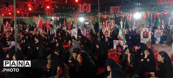 عزاداری شب‌های محرم در گلزار شهدای شجره طیبه میناب