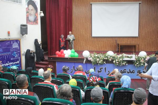 جلوه‌هایی از حضور کاروان دوچرخه سواری «ترکیه تا میناب» در قم