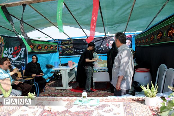 پایان یک میزبانی عاشقانه؛ بدرقه آخرین زائر از زائرسرای اصطلک