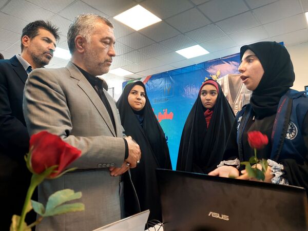 کارگروهی؛سرلوحه سرویس های پانا در خراسان رضوی