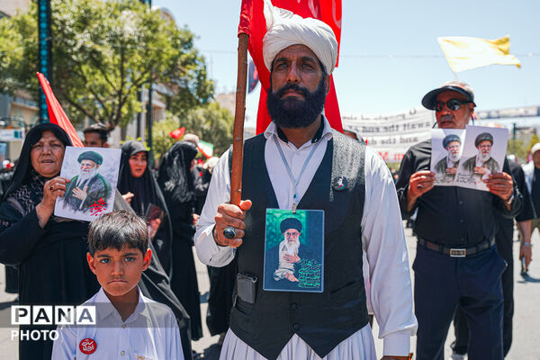 تشییع پیکر رهبر شهید انقلاب در مشهد مقدس-۴
