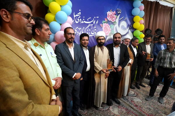 مراسم گرامیداشت روز معلم در شهرستان ورزنه