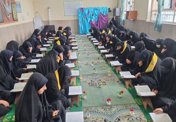جزءخوانی قرآن آموزشگاه علوم و معارف صدرا در ماه مبارک رمضان