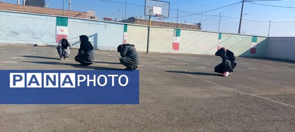 مانور زلزله در دبیرستان دخترانه امید 