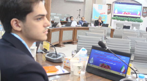  اولین نشست تخصصی قطبی کمیسیون‌ فضای مجازی و فناوری‌های نوین