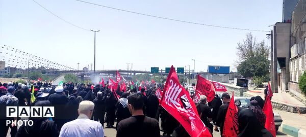 آزادی میزبان رهبر شهید
