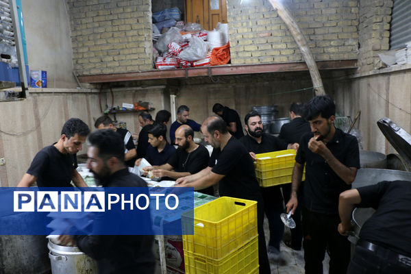 روضه‌ای 30 ساله در کوچه‌های قم