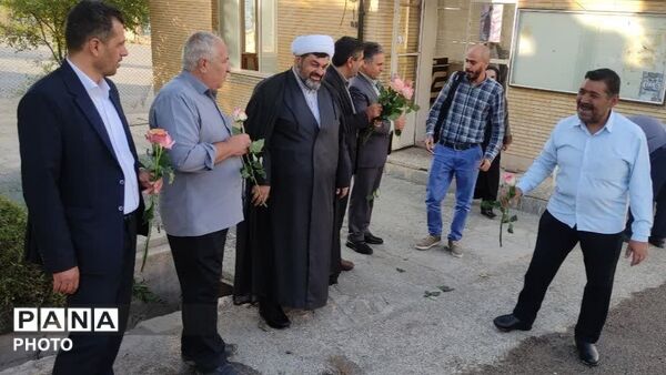هفته دولت با تکریم کارکنان کیار