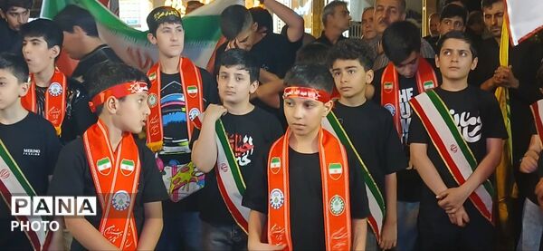 حضور جوانان و نوجوانان پیشتاز سازمان دانش‌آموزی البرز در مراسم احلی من العسل