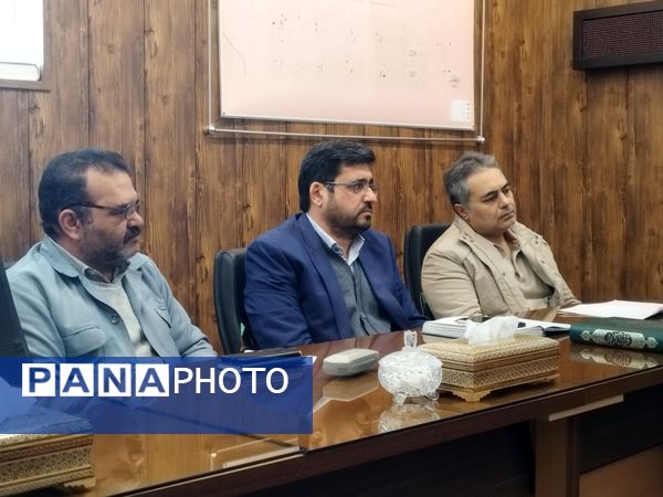 جلسه هماهنگی طرح دندانپزشکی رایگان  منطقه قائمیه در آموزش و پرورش ناحیه۳