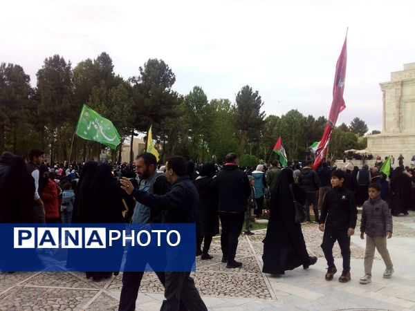 اجتماع عظیم یاوران حضرت مهدی(ع) در مشهد