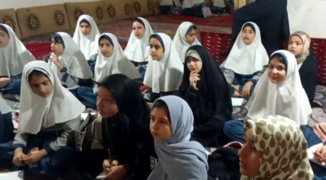 برگزاری جلسات جهادی و فرهنگی در دبستان حجاب 