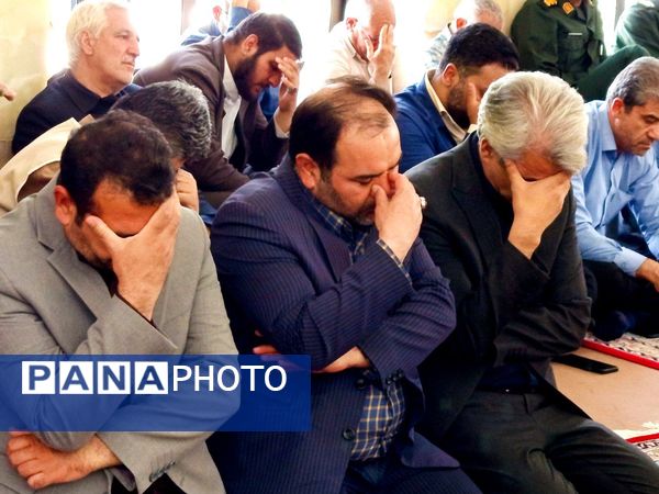 یک سال از نبود شهید جمهور میگذرد