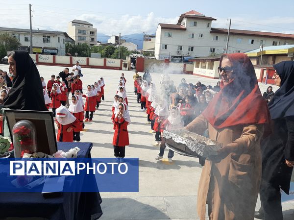 زنگ شکوفه‌ها در شهرستان عباس‌آباد به صدا درآمد