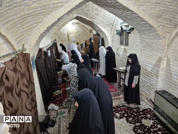 طراوت بندگی در قلب فارسان