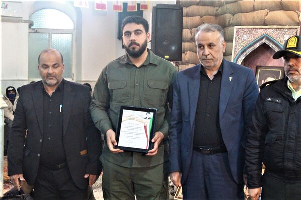 گرامیداشت یاد و خاطره ۱۵ شهید والامقام روستای مومن آباد قم