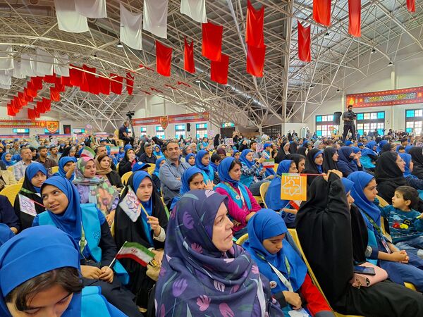 آیین افتتاحیه معنوی سی و ششمین جشنواره بین المللی فیلم‌های کودکان و نوجوانان اصفهان ‌