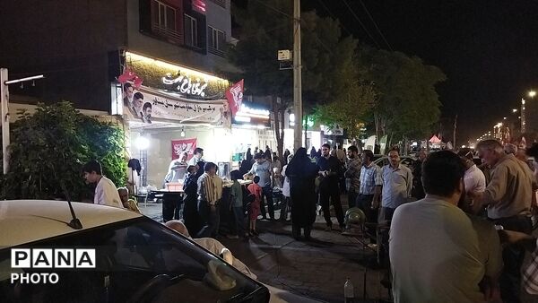 گذری بر فعالیت موکب سرداران مقاومت در شب صد و نود و پنجم از اجتماعات 