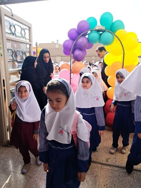 آیین سال تحصیلی جدید در مدرسه شاهد پوررضایی یزد