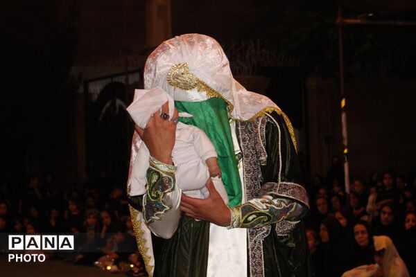 شکوه حماسه عاشورا در اجرای تئاتر شهادت حضرت امام حسین(ع) در نظرآباد