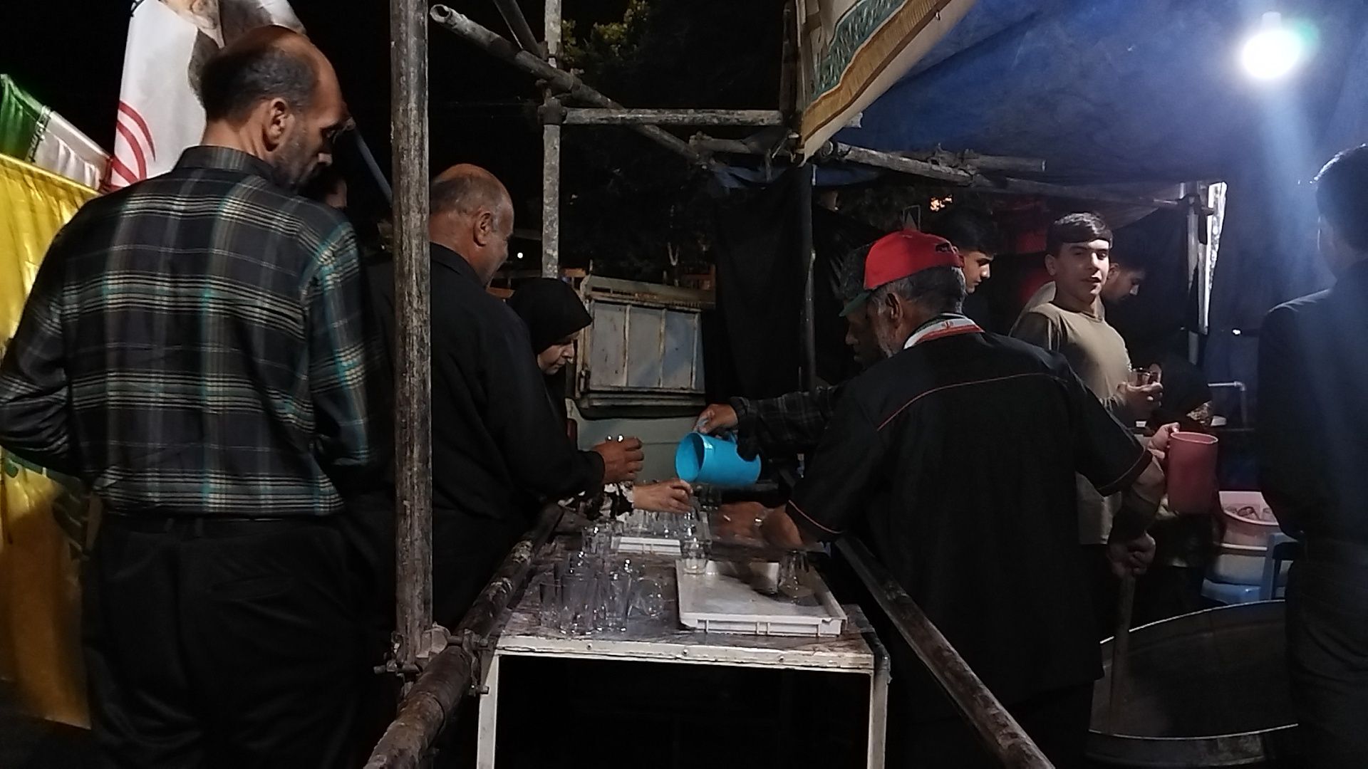 موکب شهدای روستای آهوان در صد و بیست و دومین شب