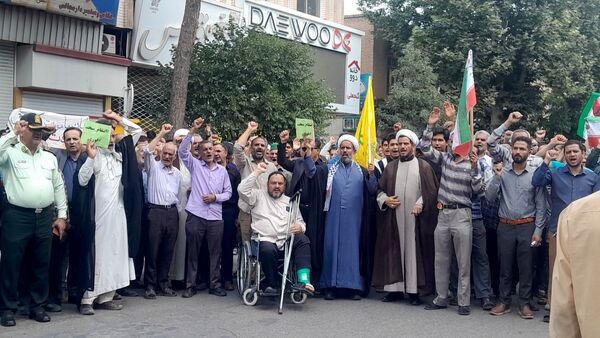  حضور بی نظیر مردن نیشابور در راهپیمایی بر علیه حمله رژیم صهیونسیتی
