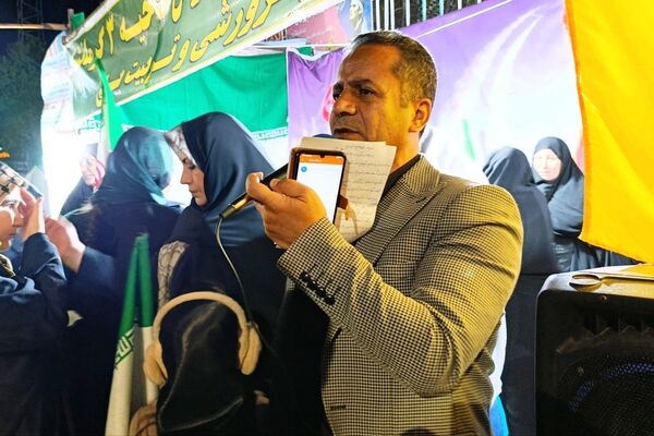 یادبود شهدای دانش‌آموز در کرمانشاه