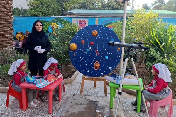 رویداد بزرگ استانی جشن غنچه‌ها در شیراز  