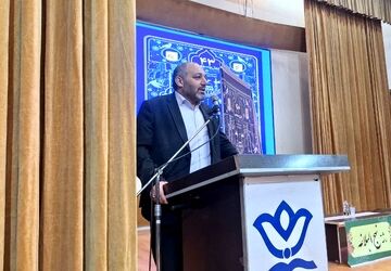 کتاب شریف قرآن میراث گران سنگی است