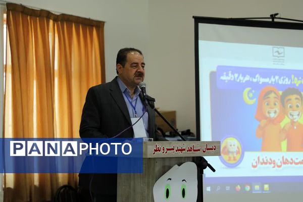 لبخند در صف صبحانه