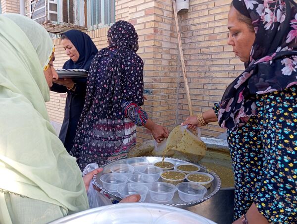 حال و هوای معنوی در دبستان شهید علی رضایی بندرعباس