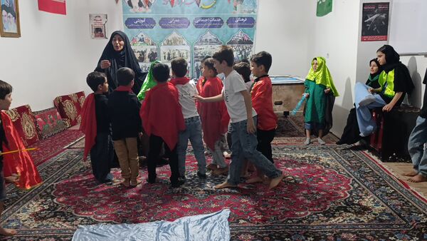 برپایی مهد آدینه نور در مسجد صاحب الزمان آشخانه 