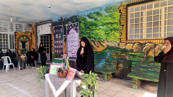 جشن جوانه ها در دبیرستان فیاض