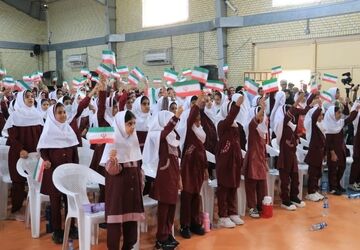 آیین بازگشایی مدارس در دبستان دخترانه شهدای صنعت نفت