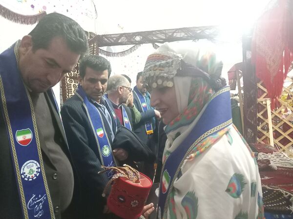  آغاز اردوی تمشک در شهرستان راز و جرگلان 