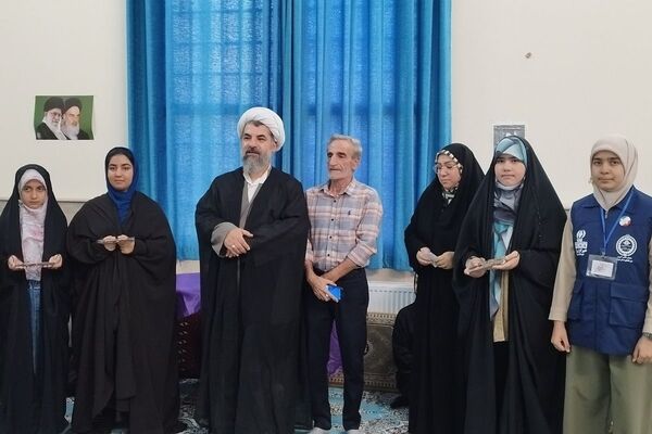 مسابقه کیک پزی به در مسجد ثارالله پرند