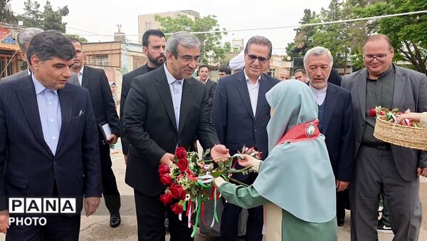 زنگ سپاس معلم در خراسان رضوی نواخته شد