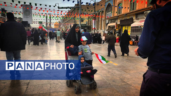 شکوه عشق و ارادت مردم به وطن