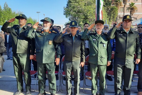 تشییع شهید قهرمان بر دستان پهلوانان خوزستان