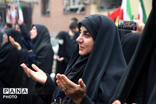 مدرسه بی‌پناه، دانش‌آموز بی‌گناه