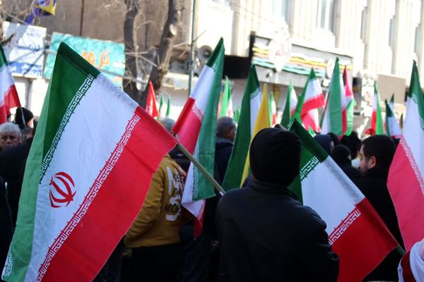 یک زنجان متحد در روز ۲۲بهمن 